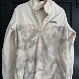 Columbia Cream Camo Fleece Pullover